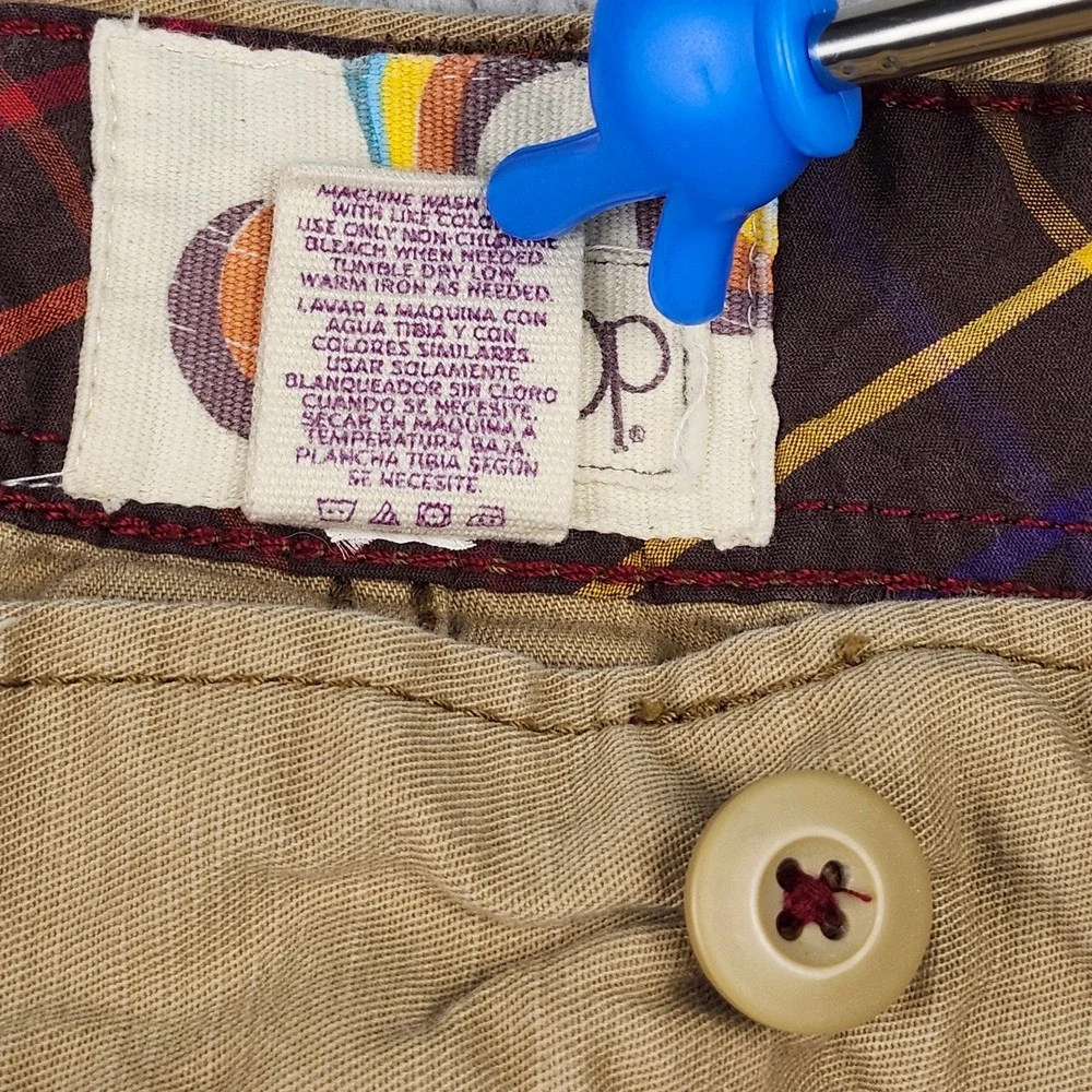 Ocean Pacific OP Mens Tan Cotton Cargo Shorts Raw Hem Size 40 Y2K Surf Skate